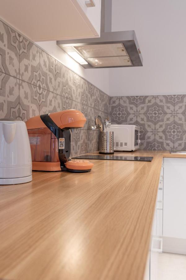 Gorgeous Apartment Close To City Centre Valenza Esterno foto